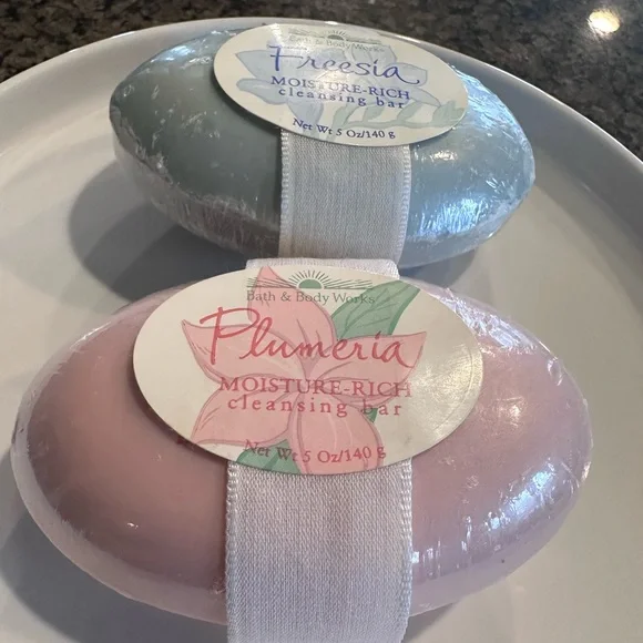 Vintage Bath & Body Works Plumeria & Freesia Soap Bar - Pink blue sealed